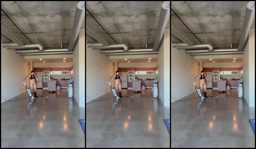 Kortneyolson1 Nicknamed Kortneyolson1 Onlyfans 10 07 2023 I Love Vacuuming I Think It S The Feeling Of Control And Sucking Shit Up Like A