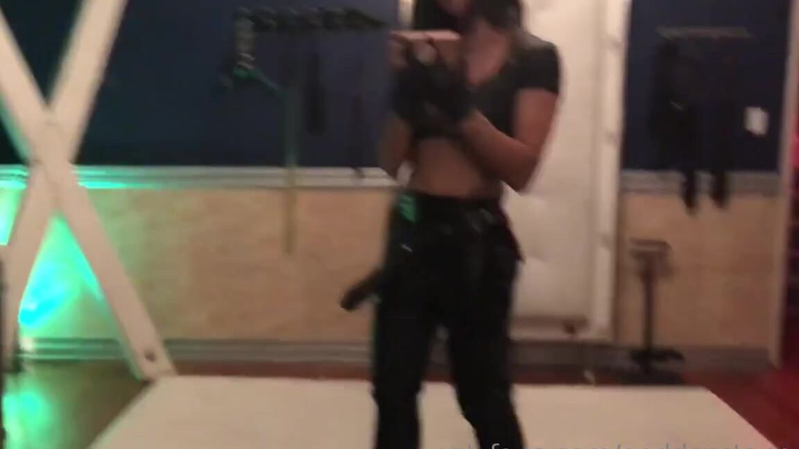 Mistress Tangent Aka Goddesstangent Onlyfans Your Leather Daddy Is Ready To Fill To Fill You Up Get In Position Now