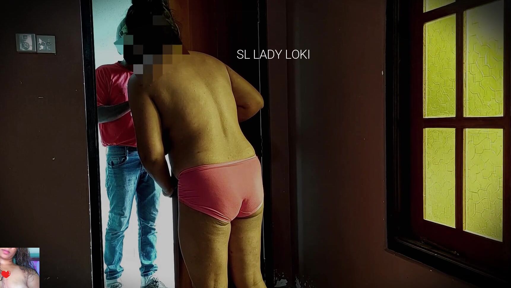 milf Prank without bra with a delivery guy Pornhub