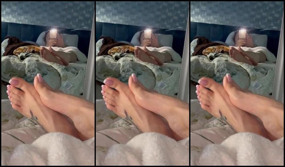 Goddess Grazi Aka Foot Fetish Grazigoddess Onlyfans Xxx Video Good Morning Guys