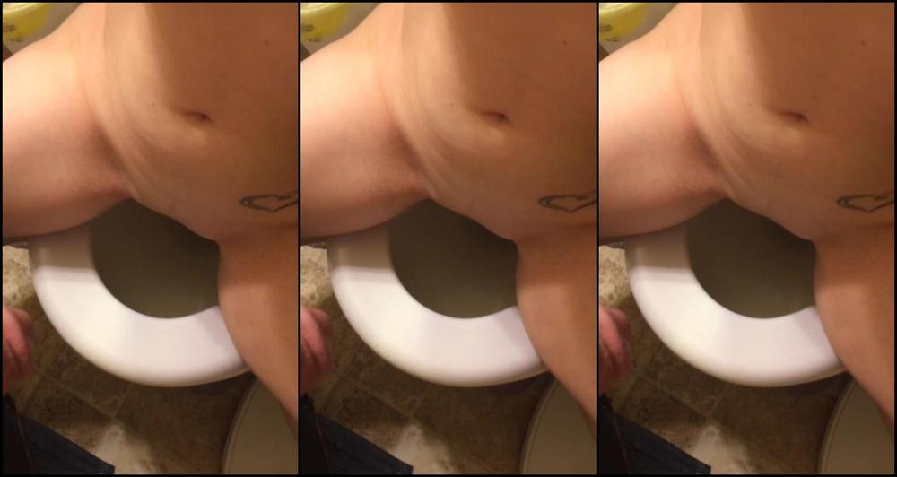 MILF, Pee, Public Toilet, Toilet Fetish, Voyeur jane cane p--ing with jane part 1 ManyVids