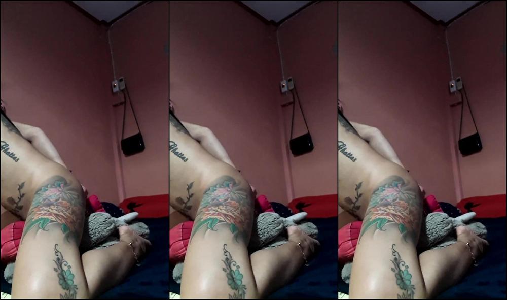 Newcythaislut No Cock Available Today Im Too Horny To Wait