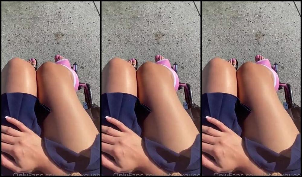 Fetishxqueen Onlyfans Another Cast Adventure Swipe To Watch Me Crutch Kinda Badly Though But What A Lucky Doc 21