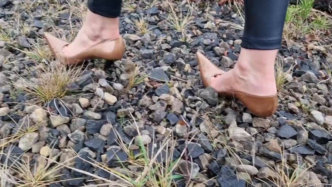 Kats Worn Heels Nicknamed Katswornheels Onlyfans Let The Destruction Begin