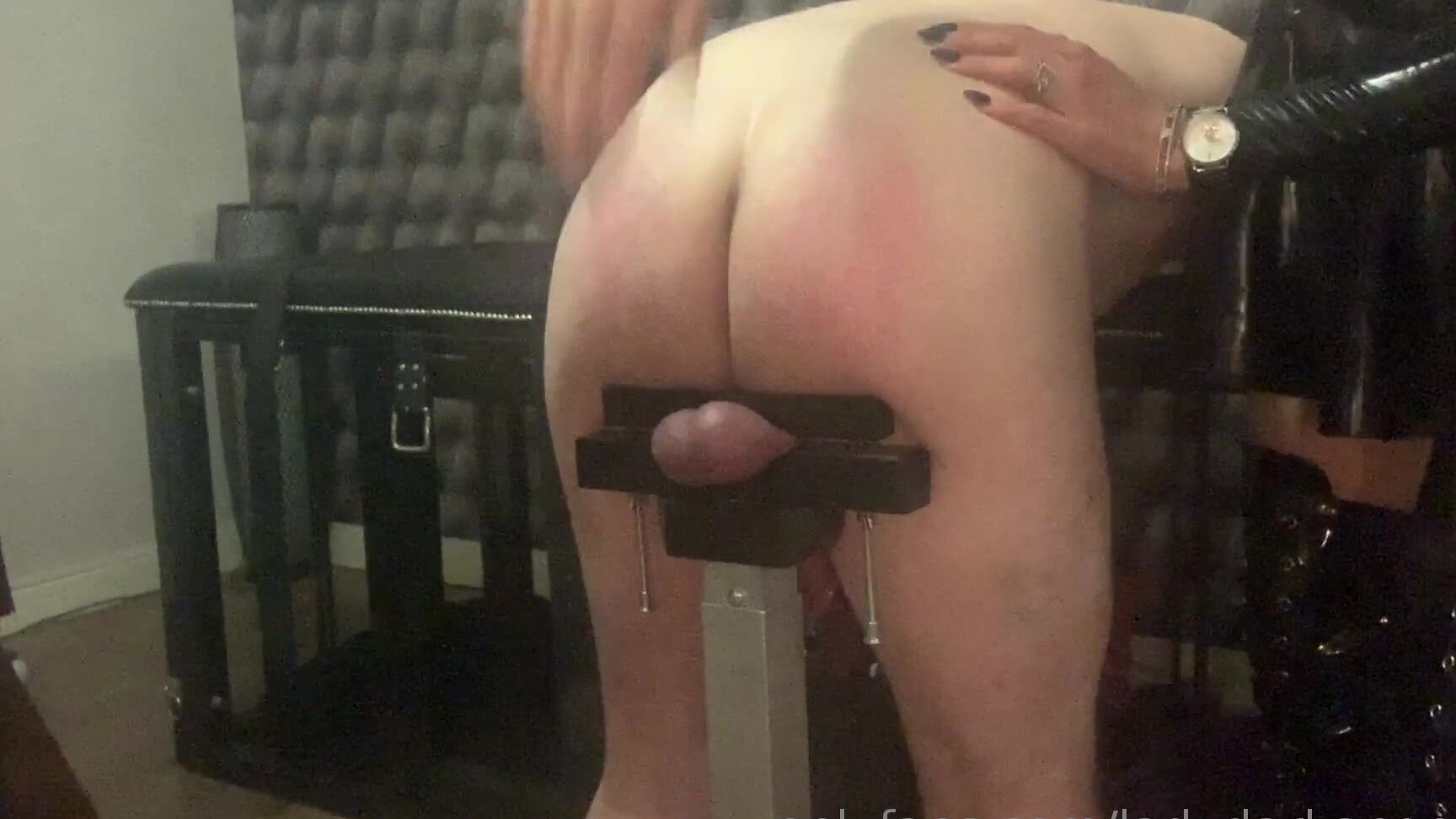 Lady Dark Angel Trapped Balls And Spanked Bum Session Today