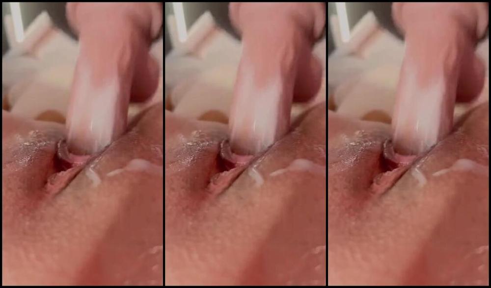 Mollychan Nicknamed Mollychan Fisting Dildo 10 01 2024 Onlyfans Video I Think I Wet My Machine