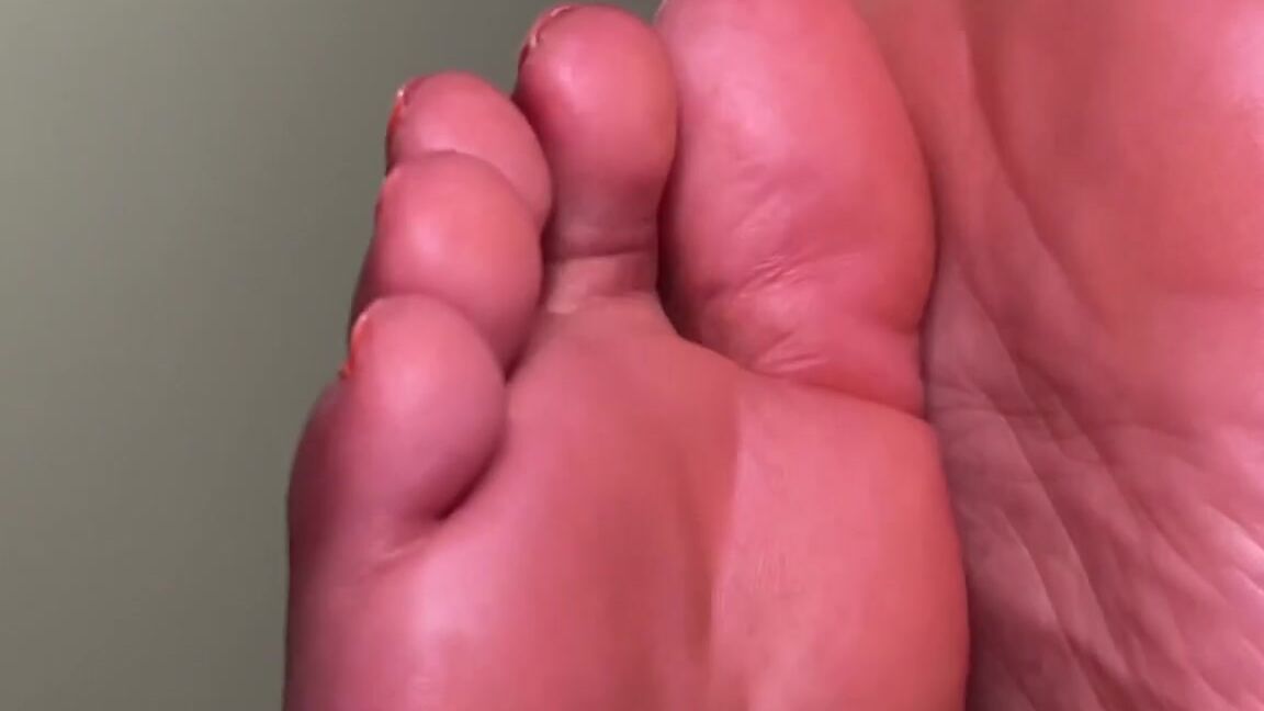 High Heels, Feet, Foot Fetish, Ebony Foot Fetish, Amateur, SFW high heel tessing ManyVids