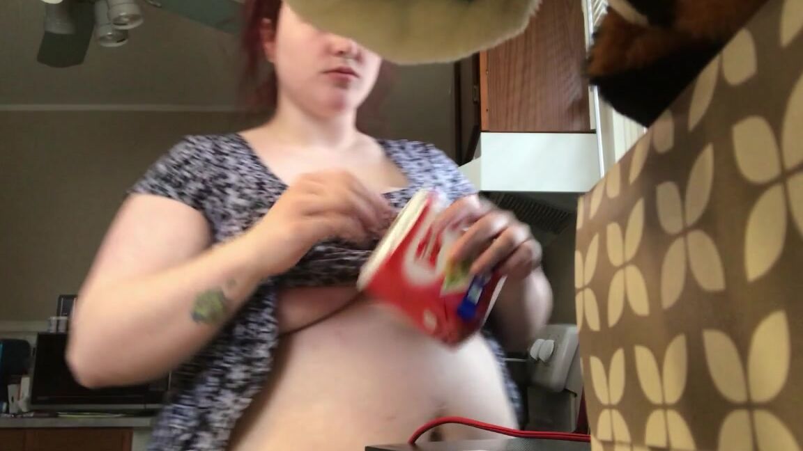 Kyra Effing Kane Piggy Cant Stop Stuffing