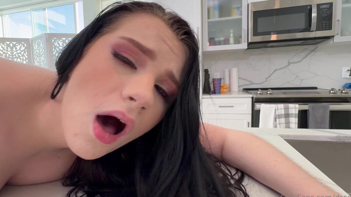 Brunette, Big Ass, Blowjob, Bubble Butt, Big Tits, Hardcore, All Sex, Interracial Emma Indica & Dredd SiteRip