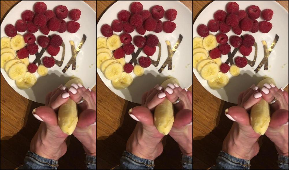 beneathmytoes 18 11 2019 88326371 27 of 50 Onlyfans