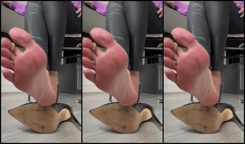 Bornroyal Feet Onlyfans Joi Jerk Off After Worshiping My Tired Feet