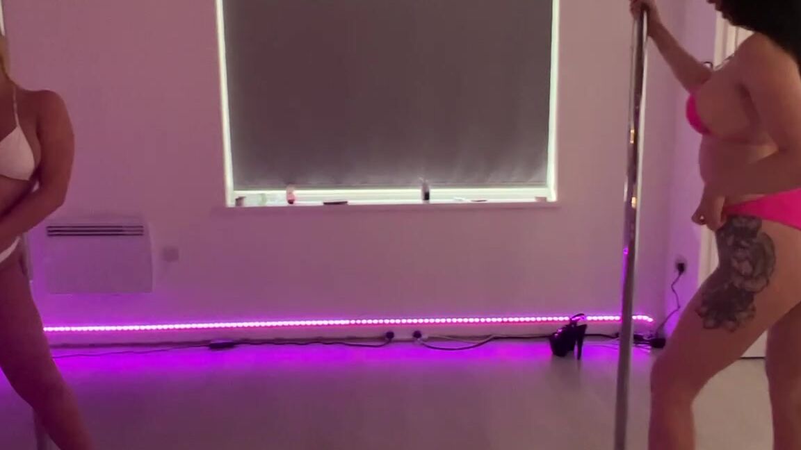 "Aprilmaexox" eroticdancers, exoticdancers, poledancing, strippers, striptease LESBIAN POLE DANCING APRIL MAE WITH AMBER PAIGE manyvids