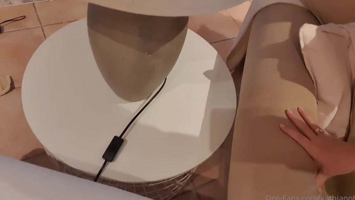 Kathianobilixx Findom 04 05 2022 Onlyfans Video Time To Time I Have A Reno Attack