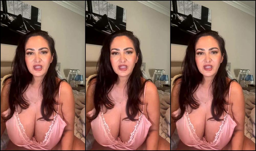 avaaddams-23-03-2022-2401953748-stream-started-at-03-23-2022-06-02-pm-just-checking-in-with-you-and-spending-some-quality-