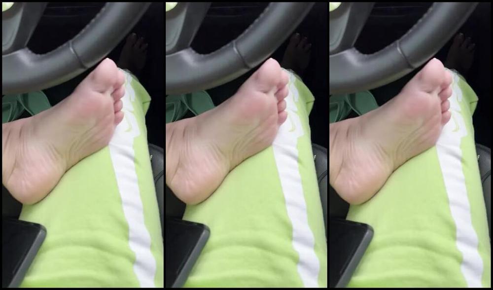 Sweetiestoes Aka Yourfeetsweetie Onlyfans Aren T They Perfect Baby Do You Want Me To Pump You Just Like That 1