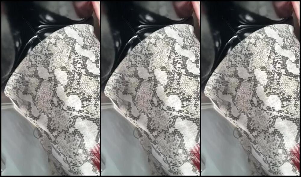 Mistress Sahara Nicknamed Noirsahara Onlyfans Right About Now U Are Ready To Hand Your Entire Life Savings Over Latex Queen Of Spades