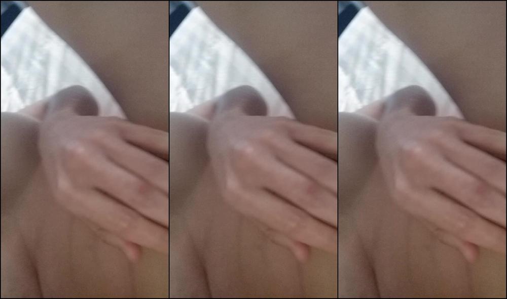 cathyheaven-16-04-2019-28513939-playing-with-my-pussy-