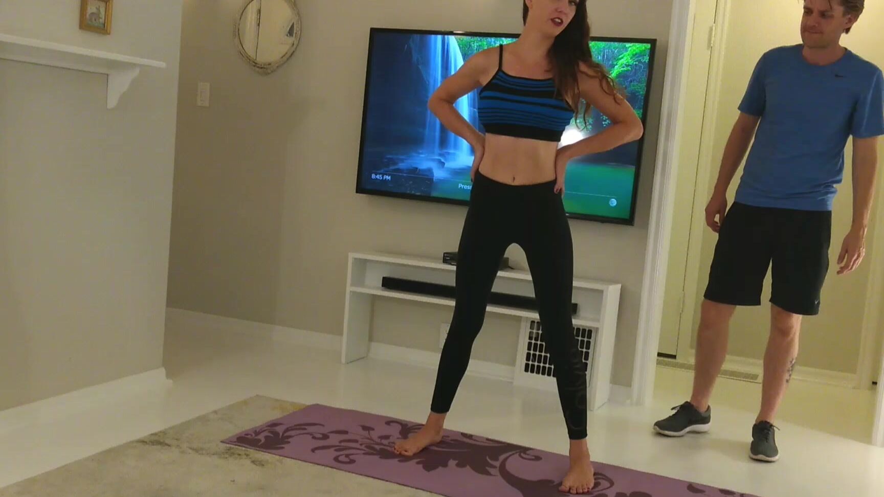 Vieramayxxx Stepbrother Cums On Yoga Pants Trailer