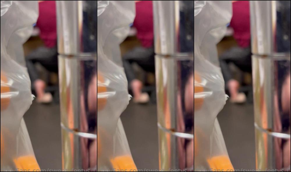 Sweetyfeetys Taking Sneaky Pictures Of Your Coworkers And Recording