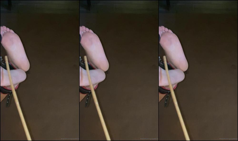 Gaiapadrona Bastinado A Questi Piedi Di Merda