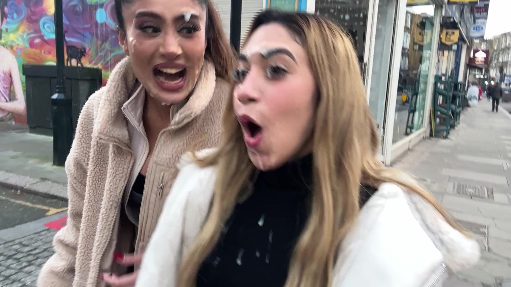 "Artemis Carmona & Marina Maya" Bukkake, cumwalk Artemis Carmona & Marina Maya - Epic London Cumwalk SiteRip