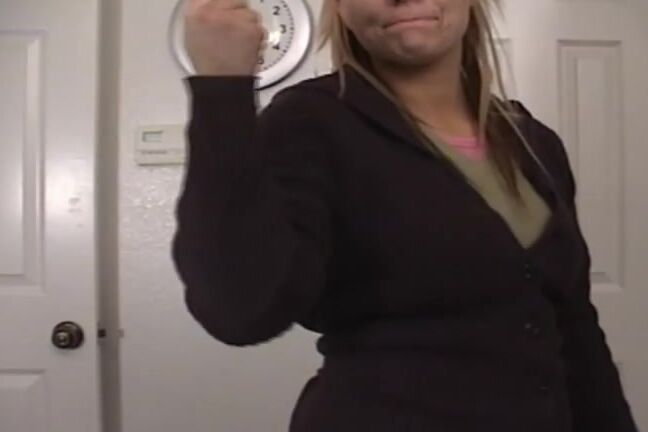 Brooke, SD, amateurspankings AS Brookes Wrecks Clips4Sale