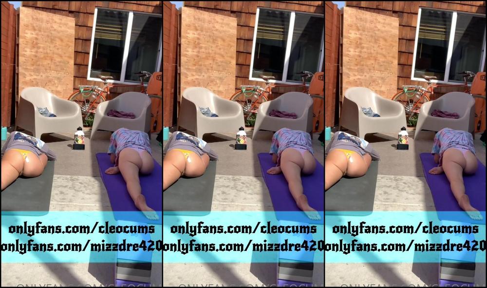cleocums-14-04-2021-2083027944-new-yoga-video-with-my-girlfriend-mizzdre420-tip-us-were-hot-check-out