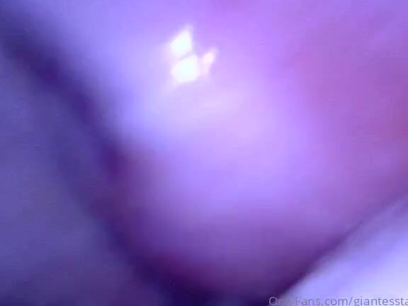 Giantess Tara Nicknamed Giantesstara 09 19 2024 Onlyfans Video Enjoy A Real Life Dive Into My Warm Mouth