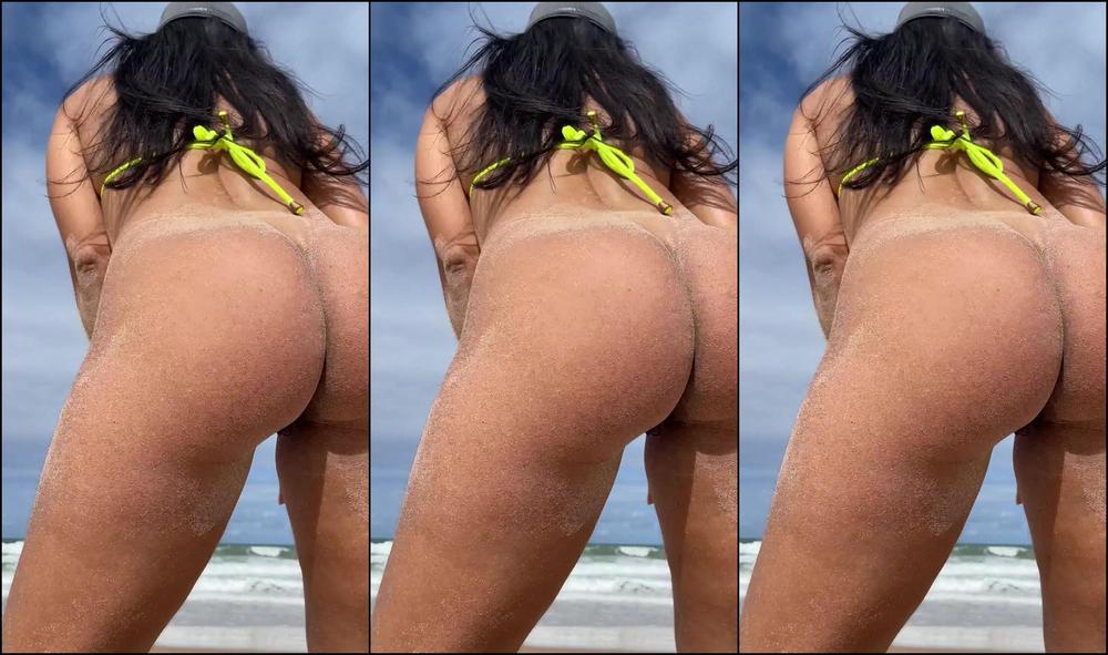 Sexycarol 3402370825 07 16 2024 Naked On The Beach