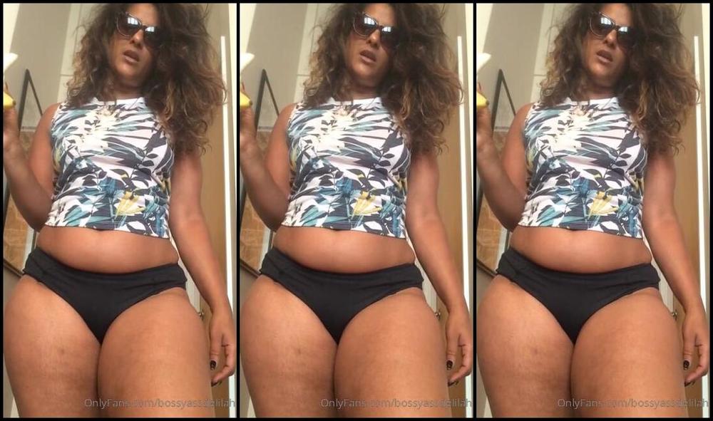 Bossyassdelilah Banana With Chocolate Chips Yummy