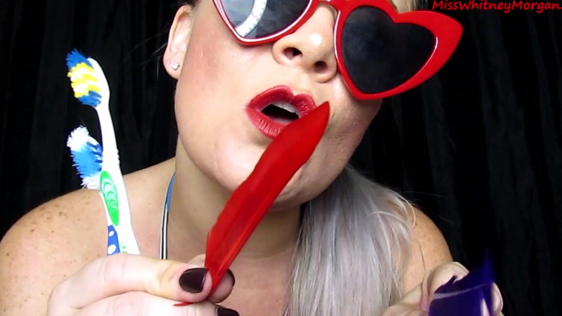 Misswhitneymorgan Beach Babe Whitney Is Gonna Tickle You