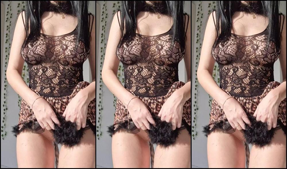 Atomicbrunette18 817