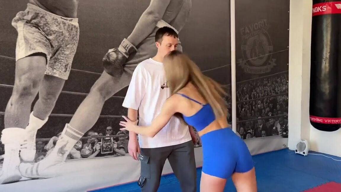 Mixfights Alice S Training Assistantp