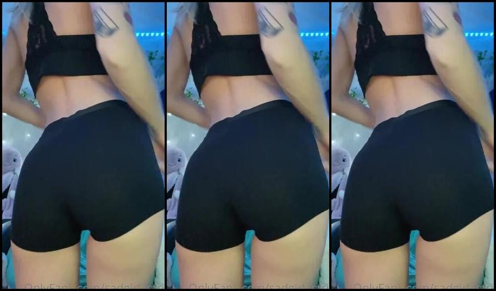 Astrid Mae Nicknamed Sadgirlastrid Onlyfans Do Me A Favor Jerk It To My Ass