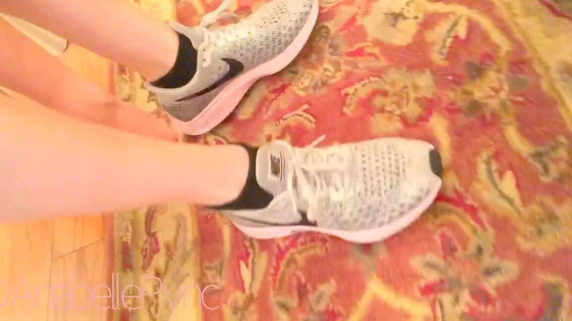 Goddess Anabelle Pync Nicknamed Anabellepync Onlyfans Footfetish Joi Shoefetish Smellyfeet