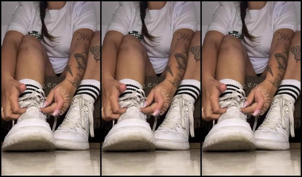 Fairy Queen Nicknamed Fairyqueen Feet 08 14 2025 Onlyfans Video The Smell Of This Dirty Socks On Your Face With The Sweat Of Your Queen Imagine