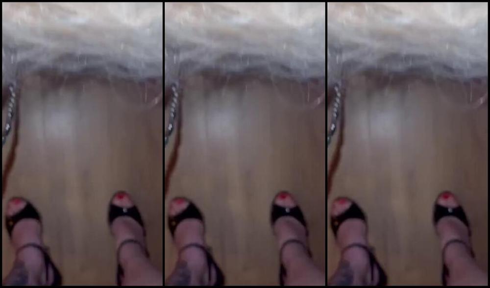 Lilith Lix Nicknamed Lilith Lix 06 10 2025 Onlyfans Video Jai Tra N Cette Chienne Jusqu La Cage Pour Lenfermer Et Et Lobliger Sucer Ma Queue