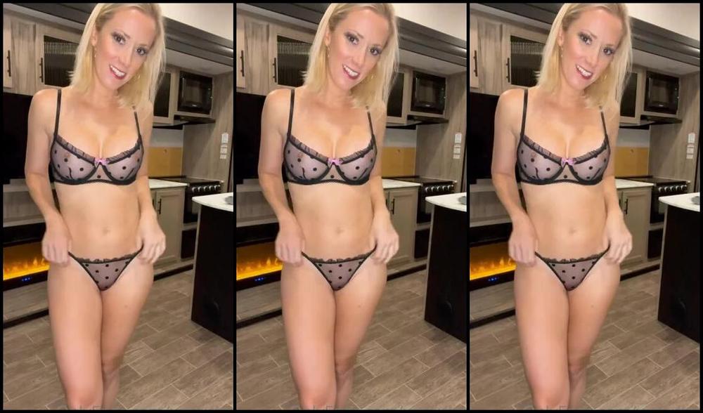 Vicky Stark Nicknamed Vickystark 01 23 2023 Onlyfans Video Black Lingerie Try On