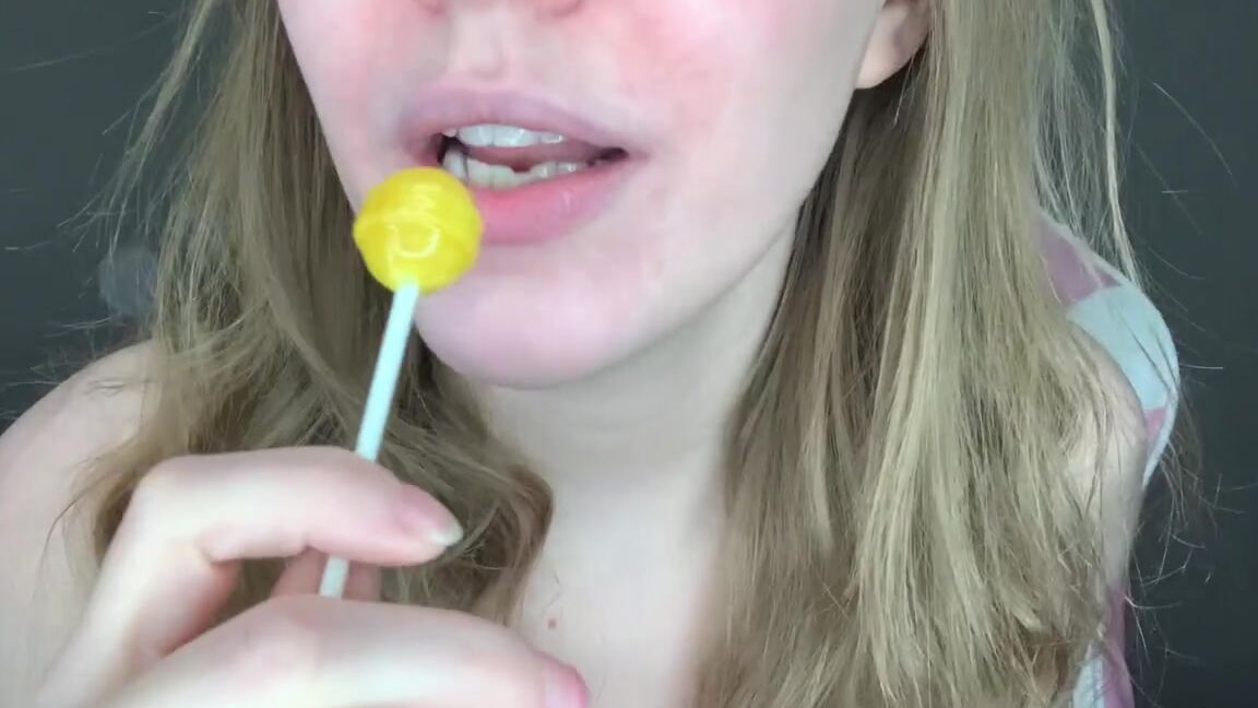 Jennaize Nicknamed Jennaize Onlyfans Lollipop Licking Counting Down From 45