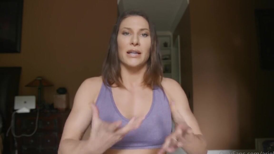 Arielxoxo Nicknamed Arielxoxo Onlyfans Have You Seen My Review On The Real Cock Dildos They Are So Amazing