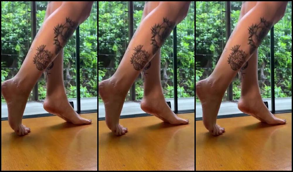 Mes Petits Pieds Nicknamed Mpetitspieds Onlyfans 10 13 2023 Video 897598