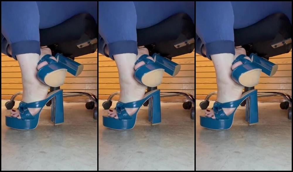 Fattyfeet420 Nicknamed Fattyfeet420 10 03 2023 Onlyfans Video Teal Heels Popping Calves And Some Too