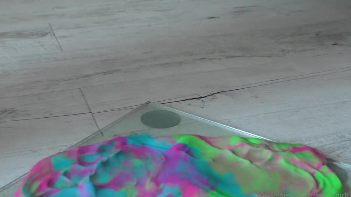 Italian Girlfriend Nicknamed Italiangirlfriend 07 25 2022 Onlyfans Video Play Dough Fun 8J50