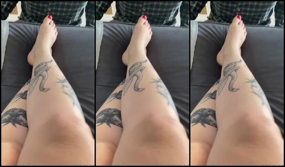 Mes Petits Pieds Nicknamed Mpetitspieds Onlyfans 01 08 2023 Video 332139