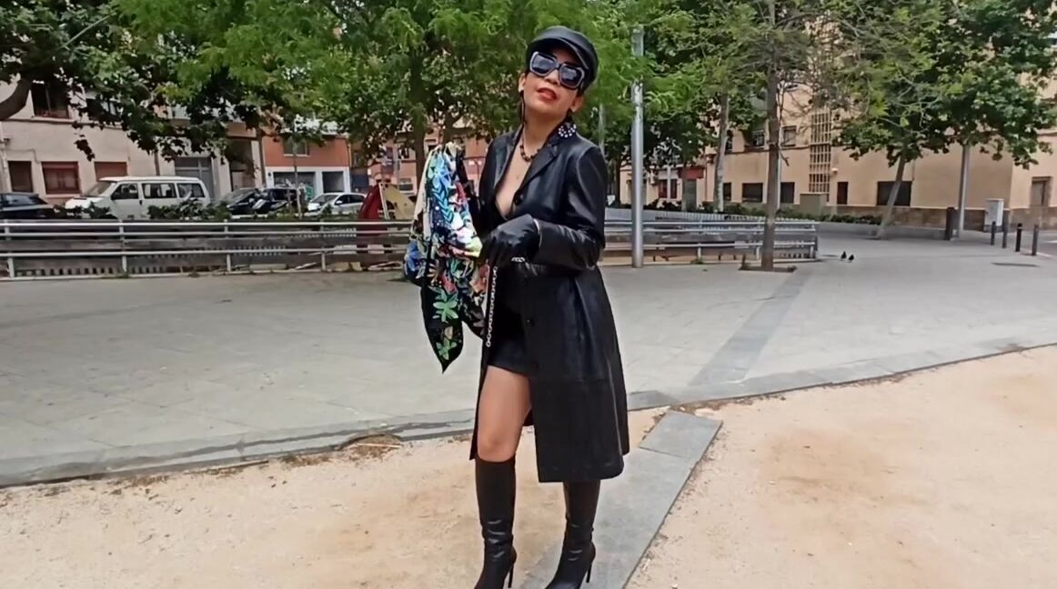 Reina Leather Nicknamed Reinaleather Onlyfans This Is A Nice Video Of Me 100 Leather Outfit Reinaleather Hope You Like