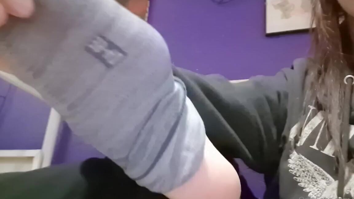 Nirvy Nicknamed Nirvy Onlyfans Before Sleep