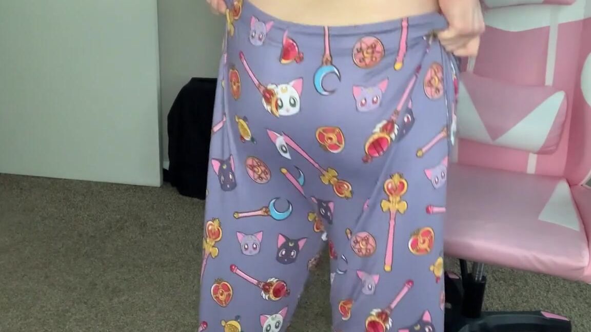 Jennaize Nicknamed Jennaize Onlyfans One Of My Sweet Subscribers Sent Me These Super Cute Sailor Moon Pajama Pants Heres