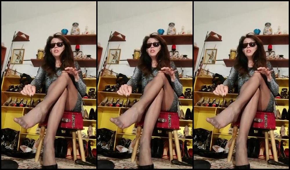 Padronaisabella Nicknamed Padronaisabella 11 24 2023 Onlyfans Video Pensierino Fetish Per Voi Sto Per Andare A Milano E Ormai Tempo Di Collant