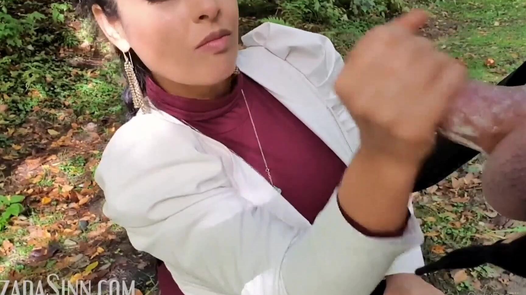 Ruinedorgasms Spanker24 Ezada Laughs About The Fly Landing On His Cock W0Ic4O