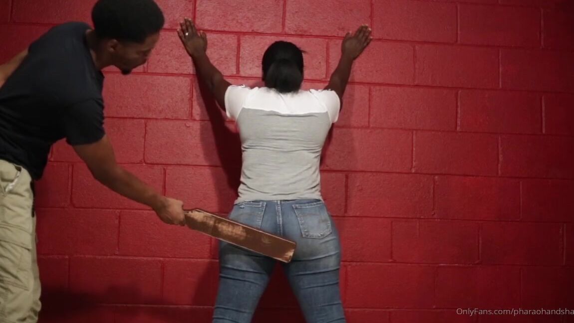Pharaoh Spanks Nicknamed Pharaohspanks Onlyfans 10 09 2019 This Was Right After The Belt Punishment